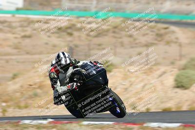 media/Jun-05-2022-WERA (Sun) [[64b01df28d]]/Practice Races/5-750 cc and Up Novices/